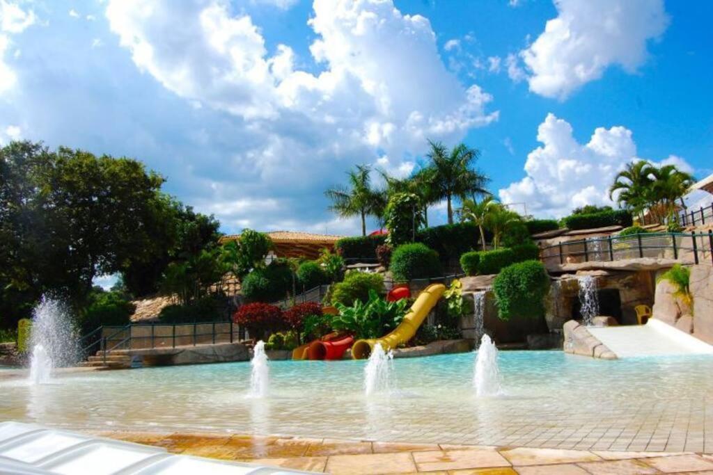 Piazza Diroma Acqua Park, Requinte E Diversao Caldas Novas Extérieur photo